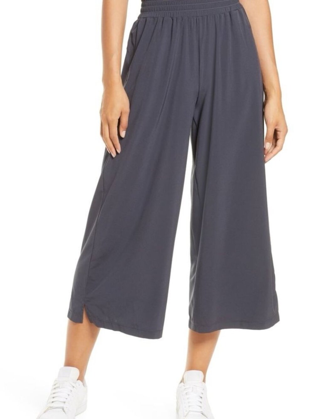 NEW Zella Getaway Size Small Gray Flowy High Waist Crop Wide Leg Pants NWT
